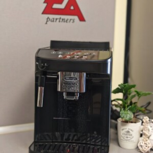 Delonghi Magnifica EVO ECAM290.22 - изчерпана
