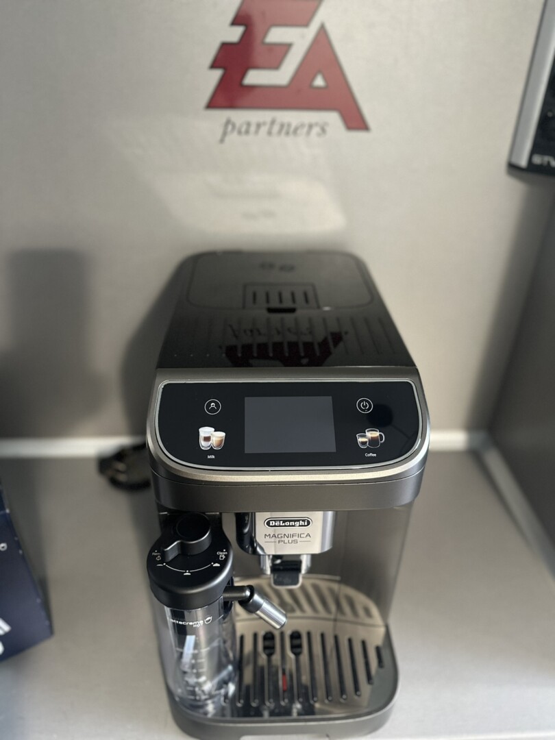 Delonghi Magnifica PLUS ECAM 320.70 - Image 2