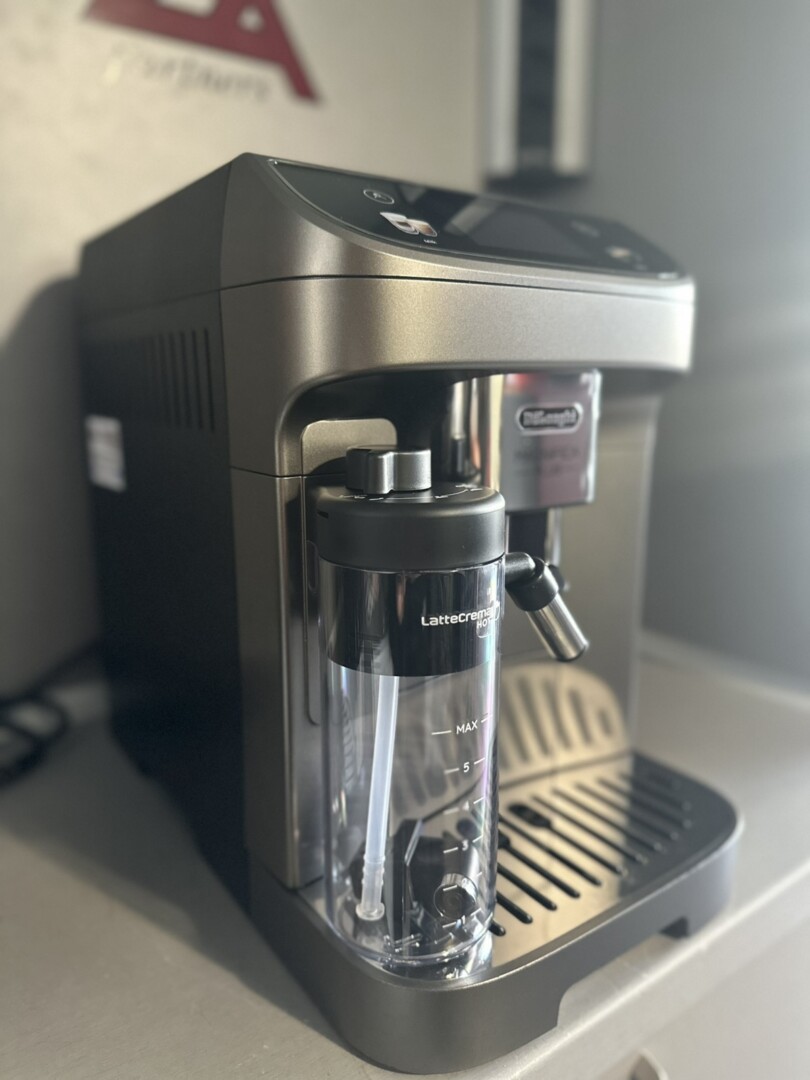 Delonghi Magnifica PLUS ECAM 320.70 - Image 4